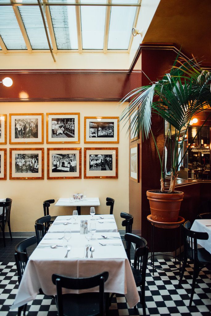 L'express Restaurant: A Beloved Montreal Classic | TASTET