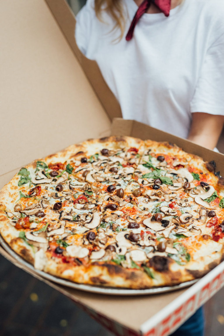 Gentile Pizza Parlour superbe nouvelle pizzeria de style newyorkais dans Westmount